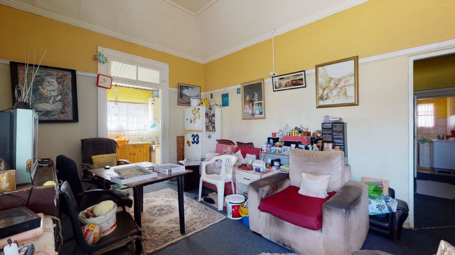 6 Bedroom Property for Sale in North End Eastern Cape